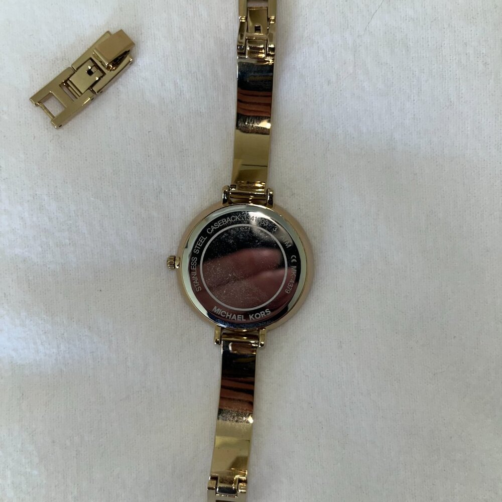 Michael Kors gold-tone watch - Picture 4 of 8